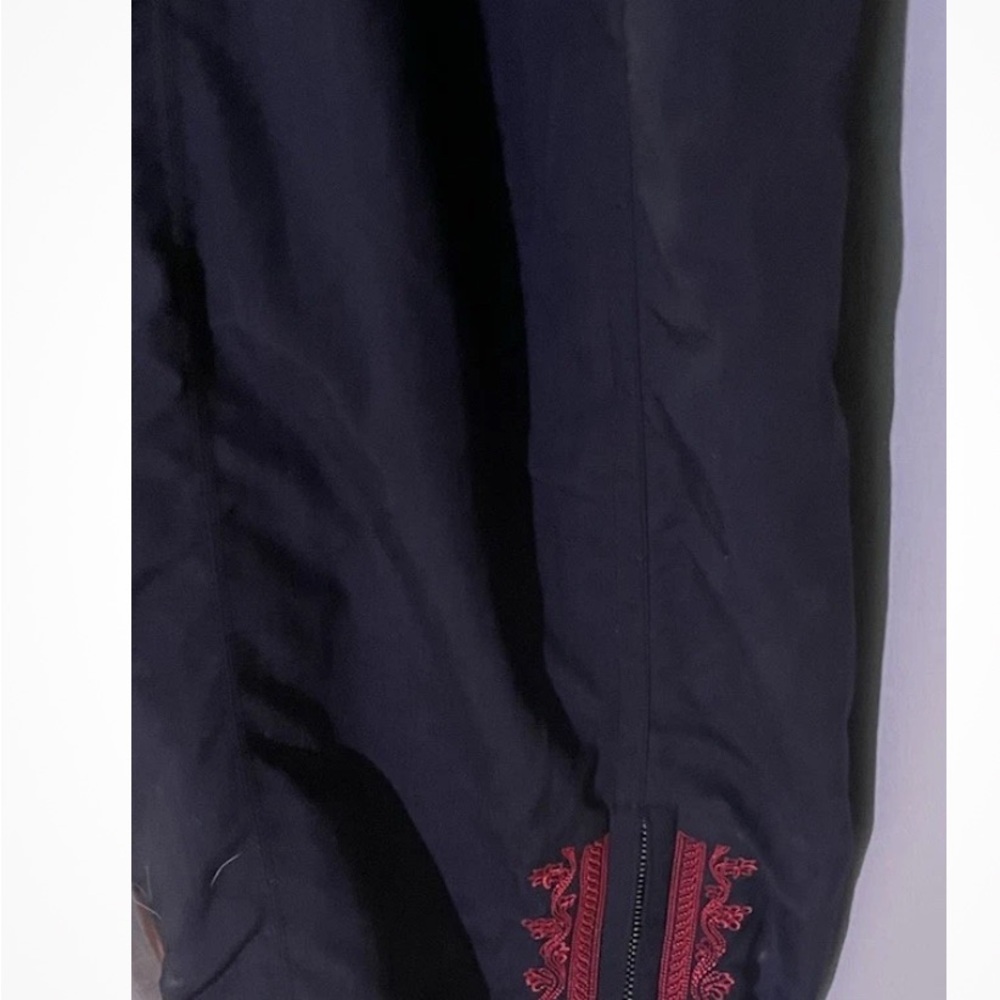 Bogner Vibrant 1990’s Red & Black Ski Suit with Black Embroidery - Picture 7 of 13